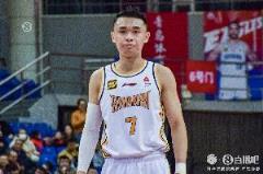 射手原帥三分7中0一分未得 正負(fù)值-7