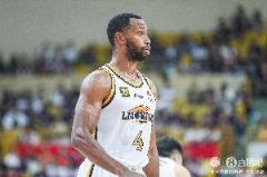 威爾斯首節(jié)3中3得7分 弗格2中2也有7分入賬