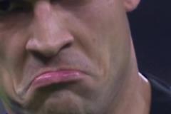 一支穿云箭，F(xiàn)ifa官推重溫帕瓦爾世界杯擊潰阿根廷的逆天一射