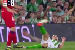 只有安東尼可以在被犯規(guī)時(shí)在空中旋轉(zhuǎn)！這就是圓神的實(shí)力