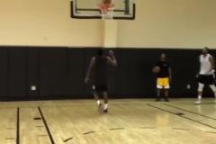 名人堂級別！安東尼打球永遠那么絲滑！