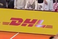 誰(shuí)懂啊？哈維絕殺前，徐昕還在替補(bǔ)席笑