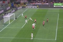 米蘭丟球！亞特蘭大精彩團(tuán)隊(duì)配合！埃德森飛身頭球破門！