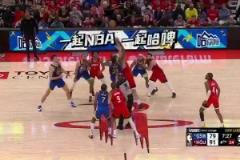 同一起跑線！格林賽后和申京擊掌慶祝，庫里站在場內(nèi)久久未離開！