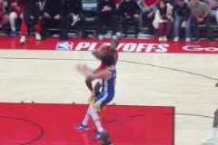 上一場憋壞了！杰倫-格林超級滑翔暴扣，落地后宣泄怒吼！