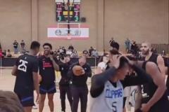 記得這是哪一年的快船嗎？隊(duì)內(nèi)氣氛真的太好了