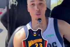 PJ老達(dá)拉斯人了！獨行俠球員們的第一件球衣是誰呢？