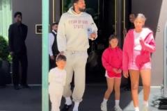 真正的人生贏家！喬治一天都在帶娃