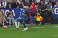 不太冷靜！卡夫雷拉出拳攻擊亞馬爾被直紅罰下！