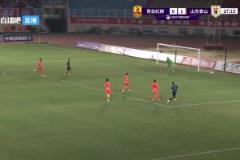 這都不進(jìn)啊，鐘義浩面對(duì)超級(jí)大單刀把球踢到了門(mén)將身上