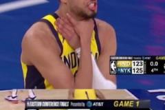 這比賽太刺激了末節(jié)剩52秒尼克斯還領(lǐng)先9分！結(jié)果加時(shí)輸球